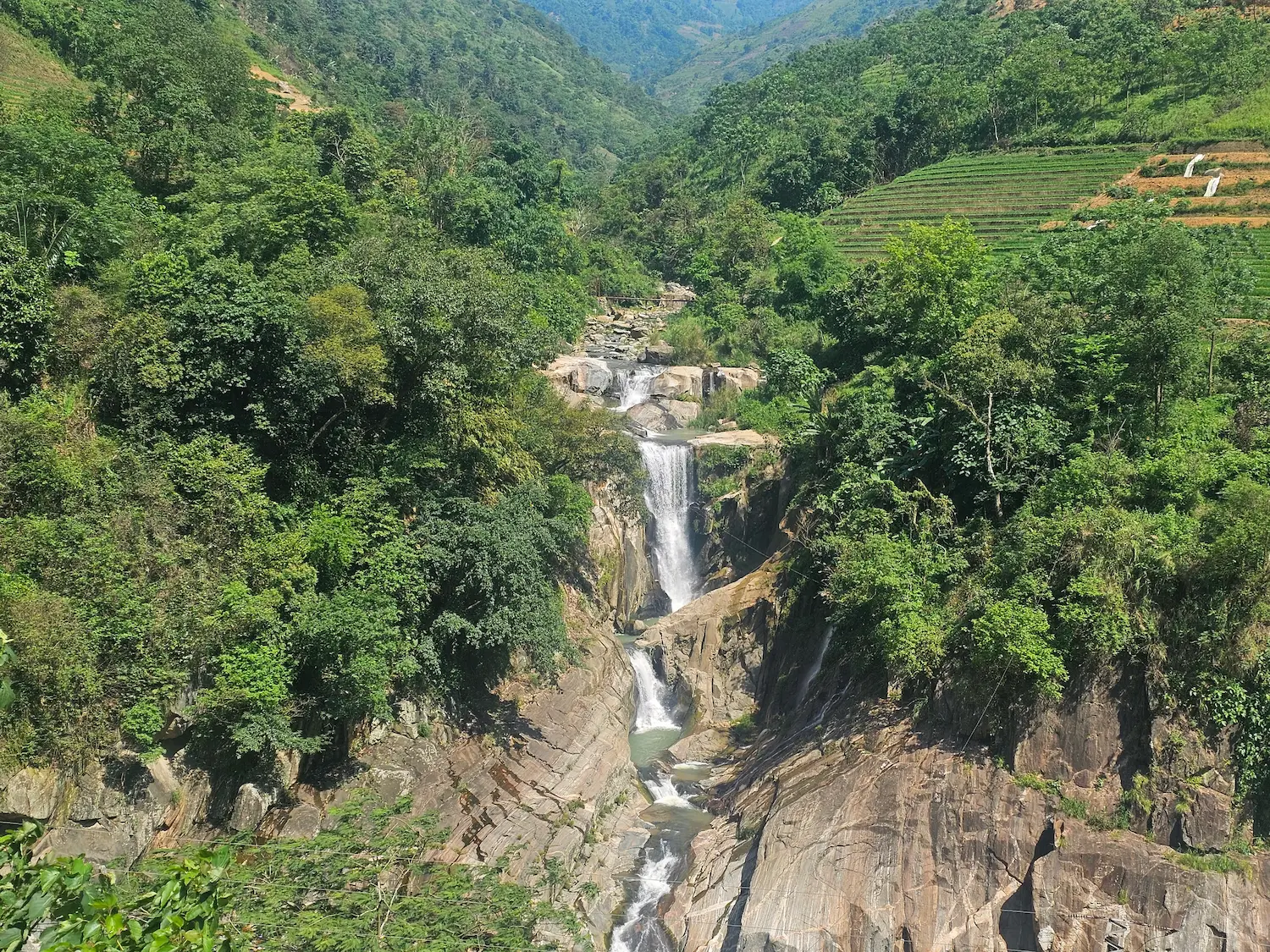 cascada de Sapa Vietnam SunZen Travel