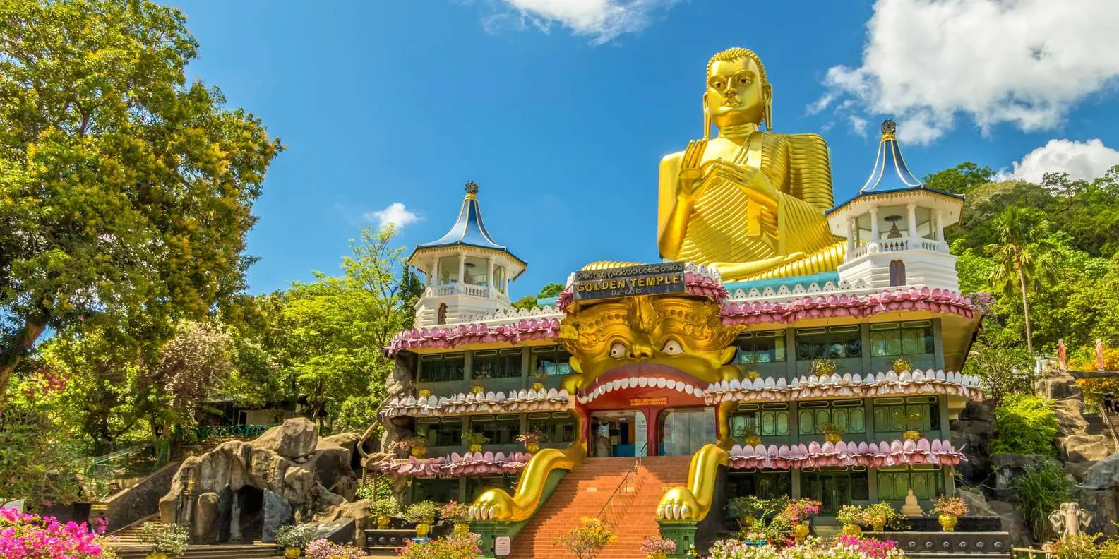 Templo de las cuevas de Dambulla con frescos de 2.000 años, Sri Lanka