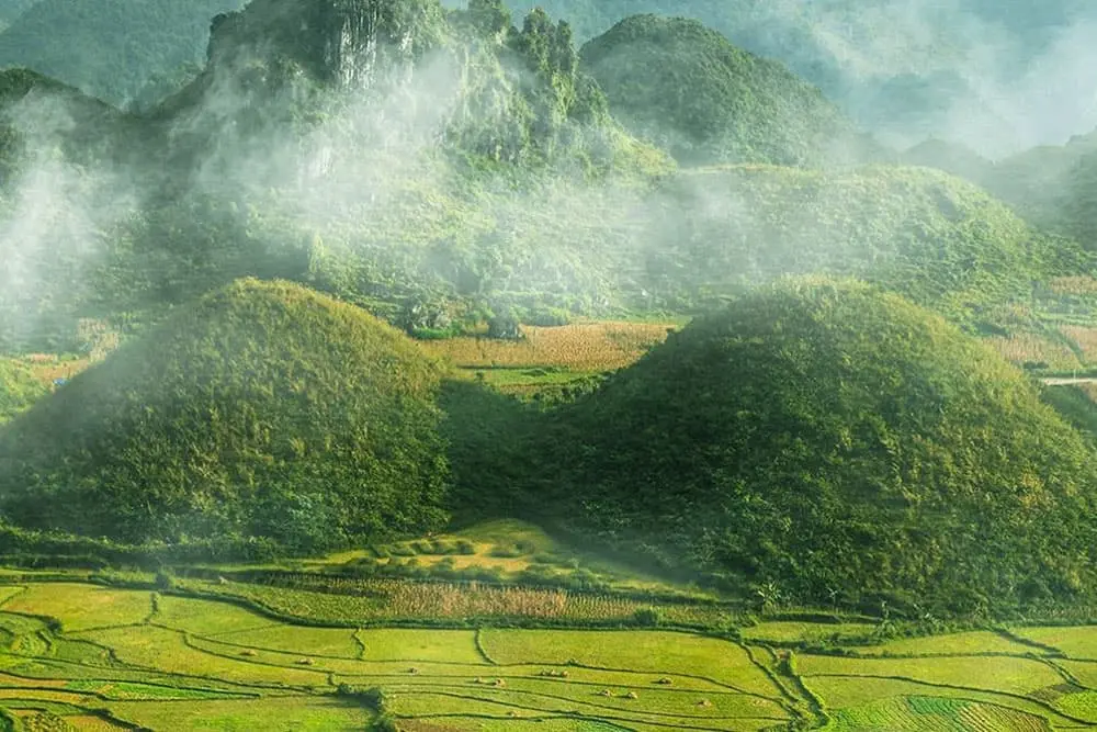 Piscina con vistas al valle de Quan Ba, en Ha Giang